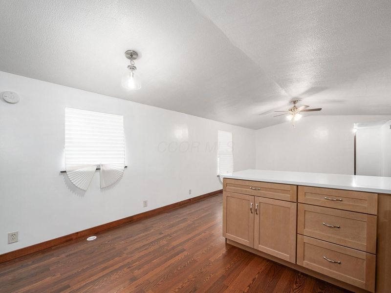 483 Shenandoah Valley Drive , Columbus, OH 43207 Photo 8