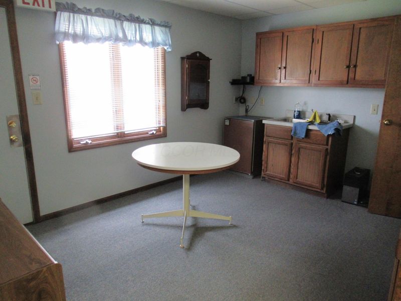 6035 Cleveland Avenue , Unit G, Columbus, OH 43231 Photo 11