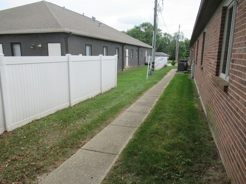 6035 Cleveland Avenue , Unit G, Columbus, OH 43231 Photo 12