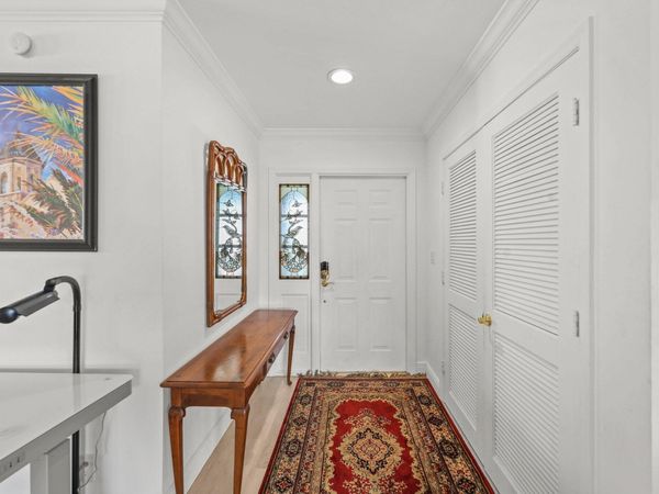 664 FORSYTH Street, Unit 6, Boca Raton, FL 33487