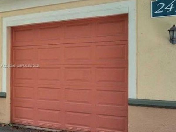 2439 Centergate Dr , Unit 103, Miramar, FL 33025