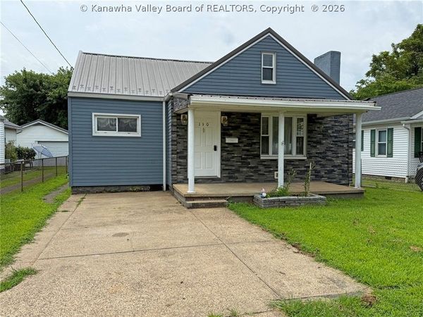 110 W Main Street, Belle, WV 25015
