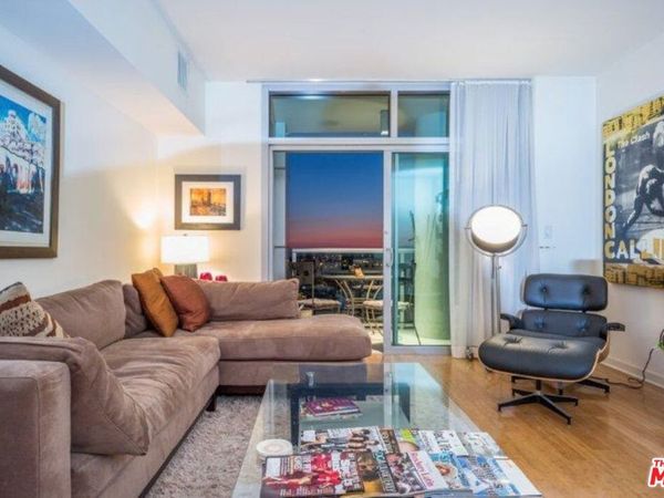 13700 Marina Pointe Drive, Unit 1514, Marina Del Rey, CA 90292