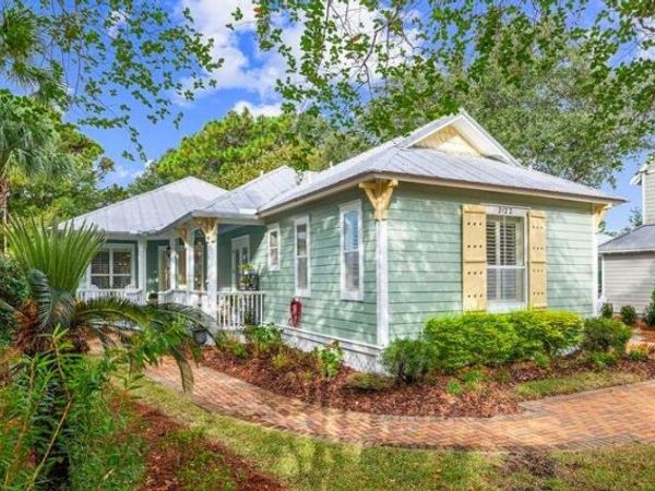2122 Olde Towne Avenue, Miramar Beach, FL 32550