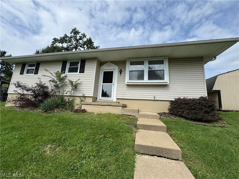 110 LOCUST Drive, Barnesville, OH 43713 Photo 4
