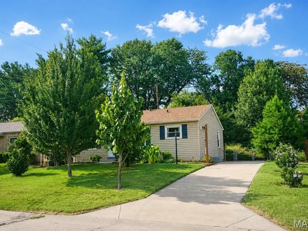 2649 Timberlake Drive, Maryland Heights, MO 63043