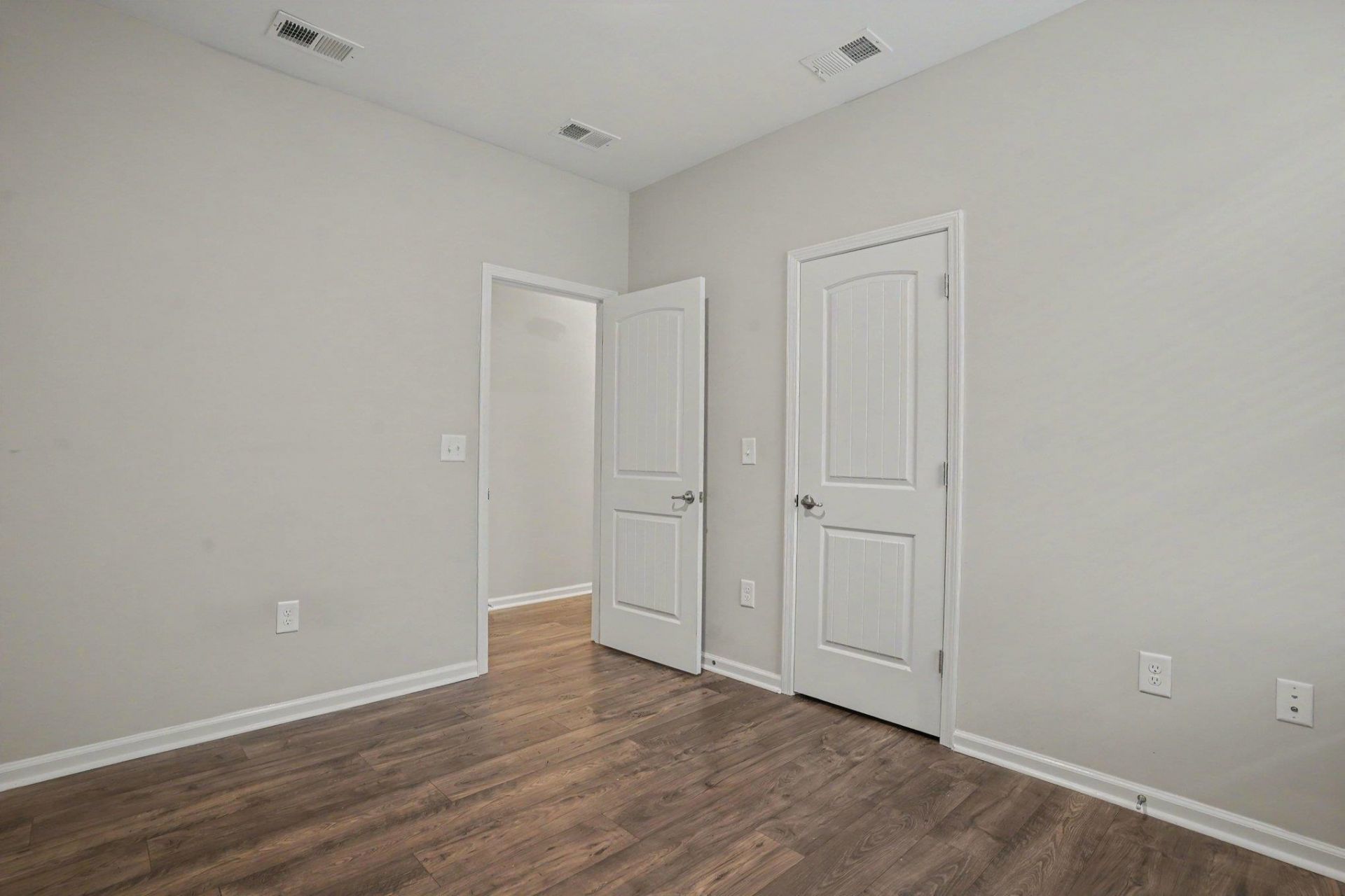 4040 Taranto Loop  Photo 18