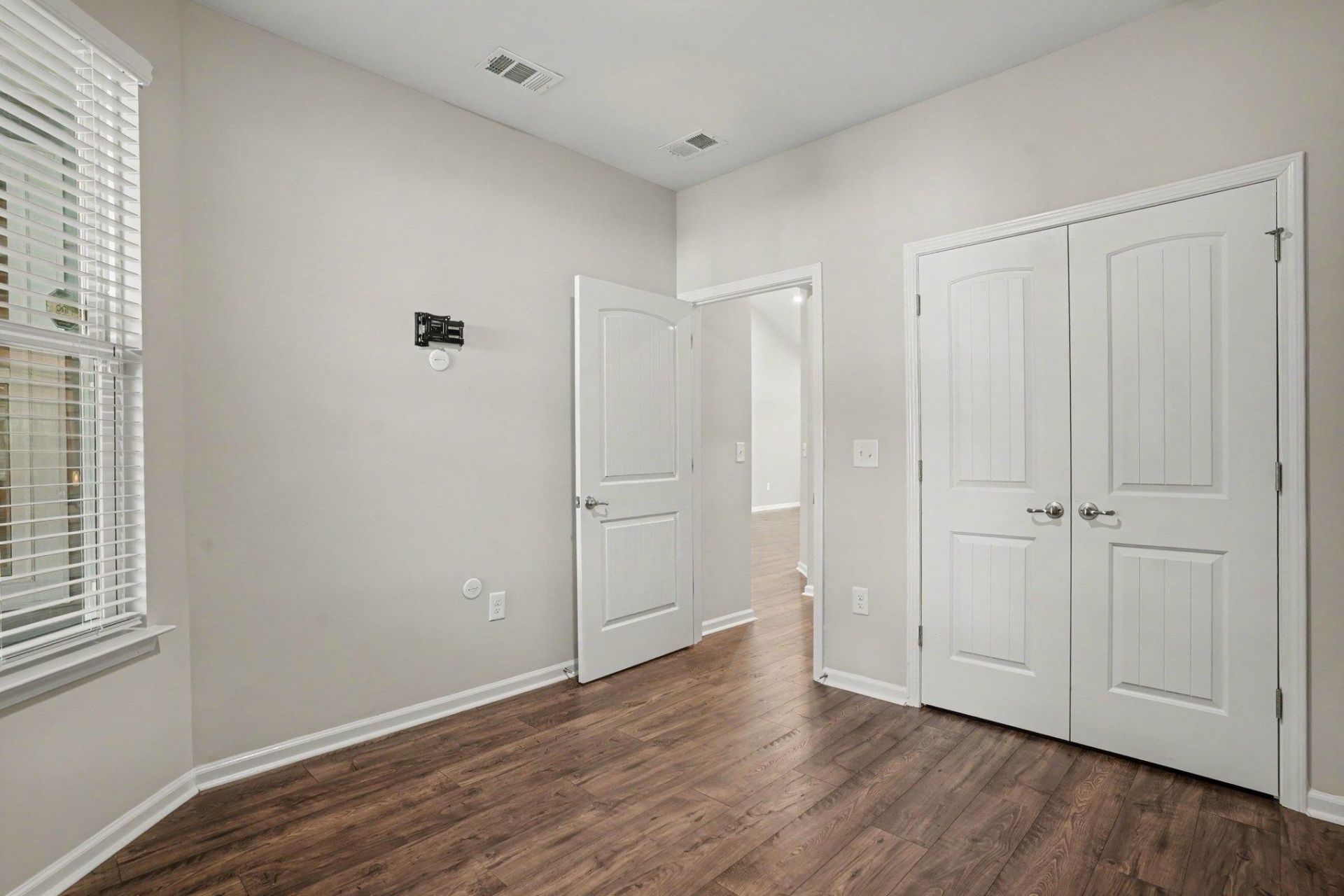 4040 Taranto Loop  Photo 20