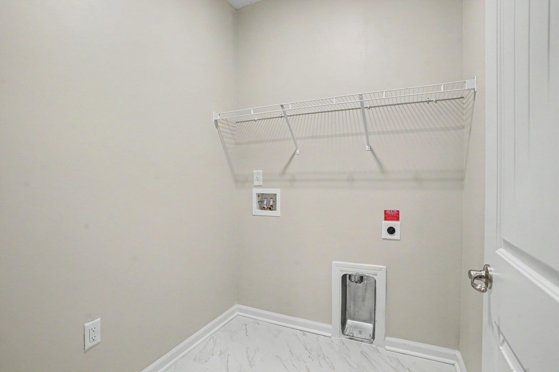 4040 Taranto Loop  Photo 22