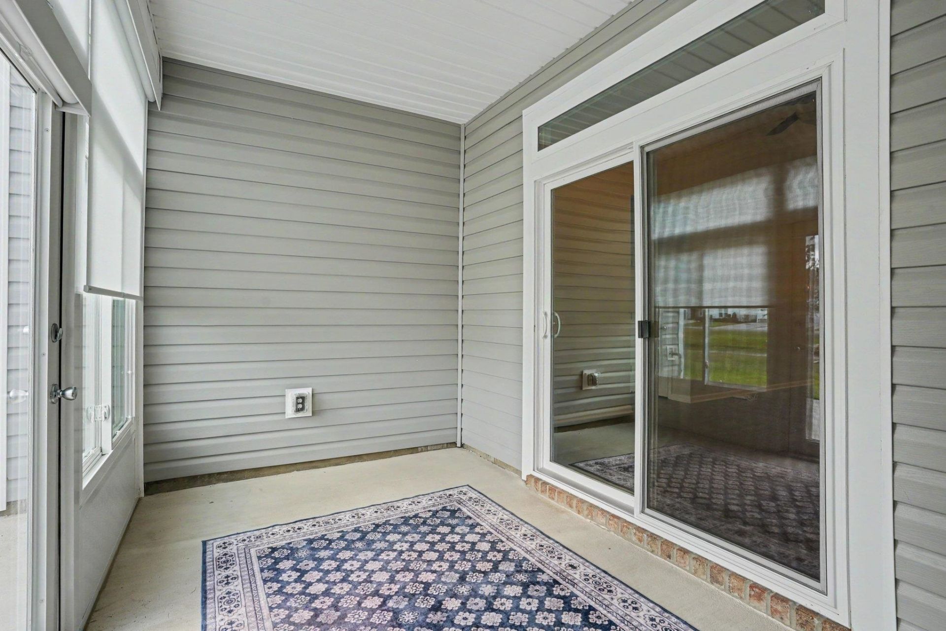 4040 Taranto Loop  Photo 25