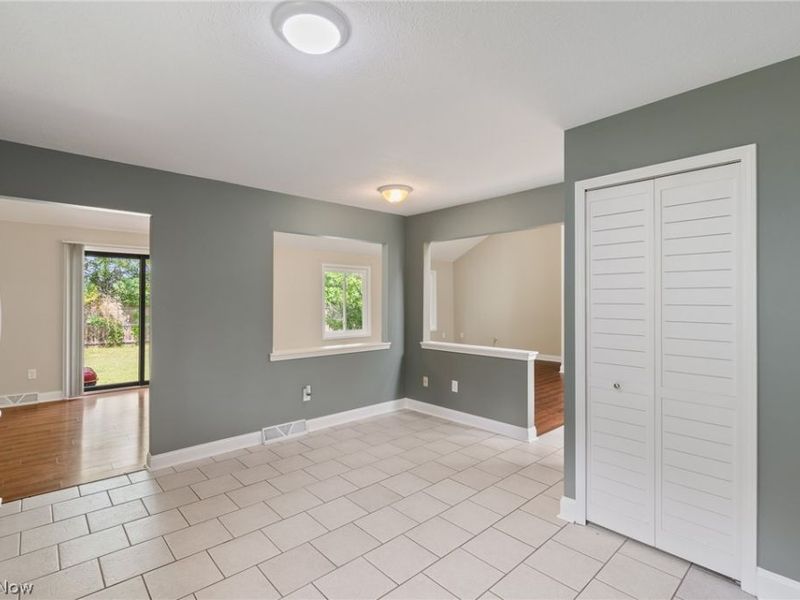 16002 Wedgewood Lane, Strongsville, OH 44149 Photo 24