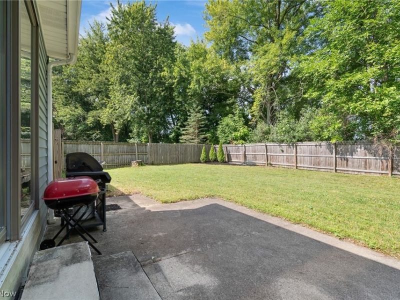 16002 Wedgewood Lane, Strongsville, OH 44149 Photo 5