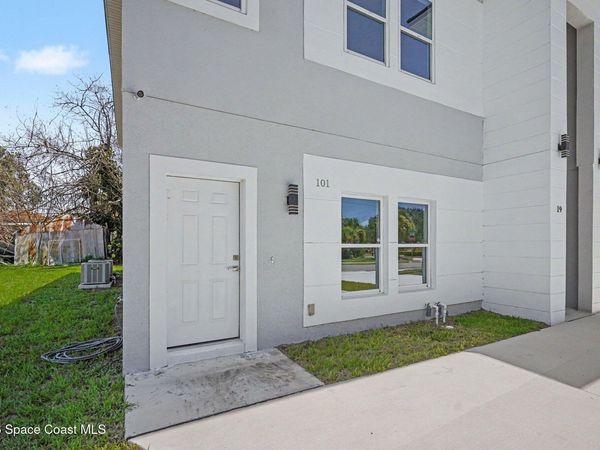 19 Travis Street , Unit 101, Cocoa, FL 32922