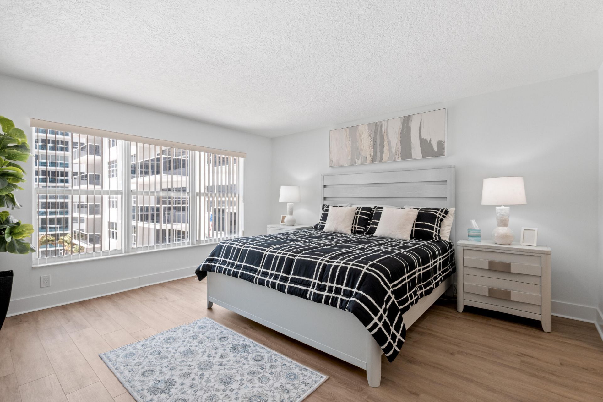 3500 Galt Ocean Drive, Unit 404, Fort Lauderdale, FL 33308 Photo