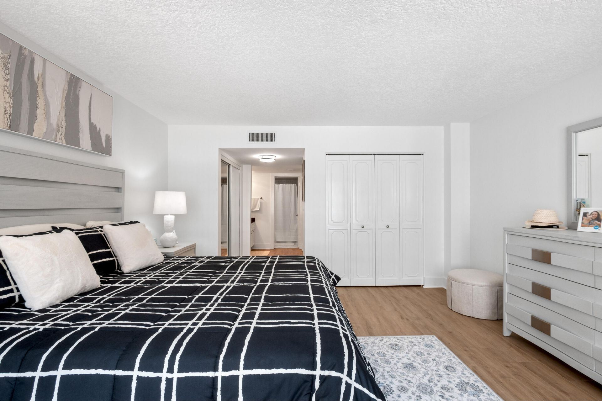 3500 Galt Ocean Drive, Unit 404, Fort Lauderdale, FL 33308 Photo