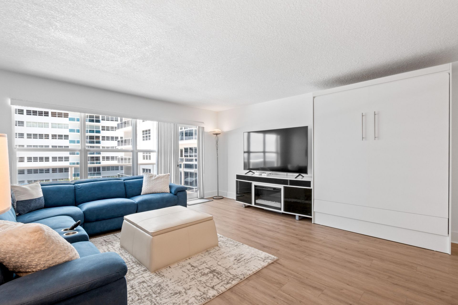 3500 Galt Ocean Drive, Unit 404, Fort Lauderdale, FL 33308 Photo
