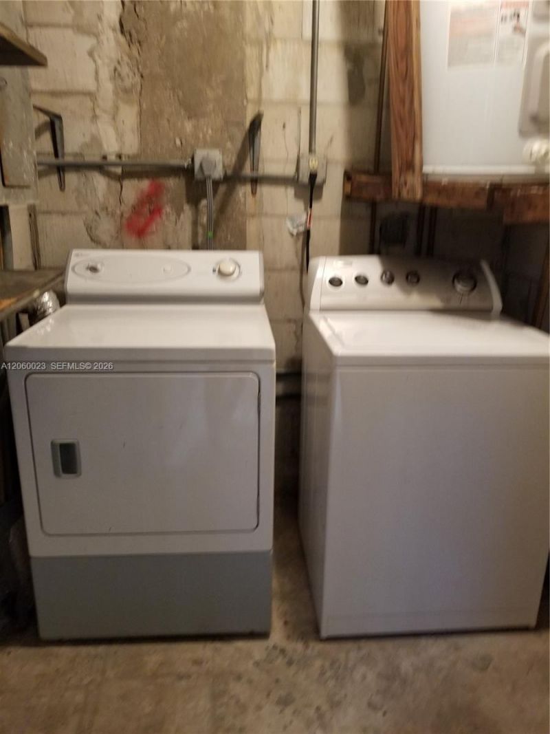 5975 NW 25th St, Sunrise, FL 33313 Photo
