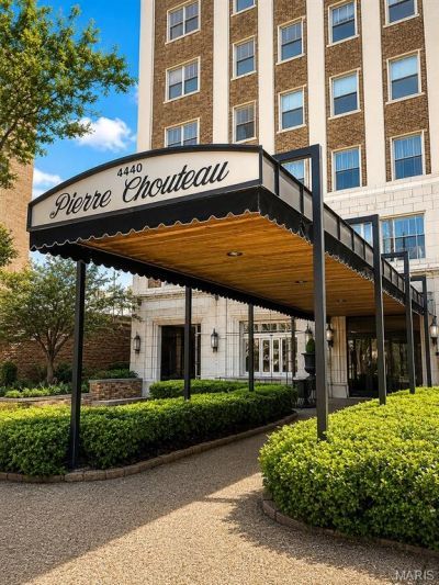 4440 Lindell Boulevard, Unit 904, Saint Louis, MO 63108 Main Photo