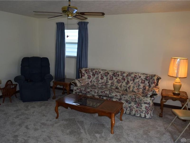 2714 Calvin Avenue, Harrison Township, OH 45414 Photo 8