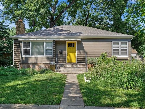 709 Illinois Street, Lawrence, KS 66044