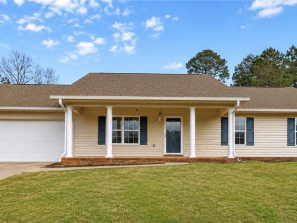 10514 Rolling Valley Drive , Cottondale, AL 35453