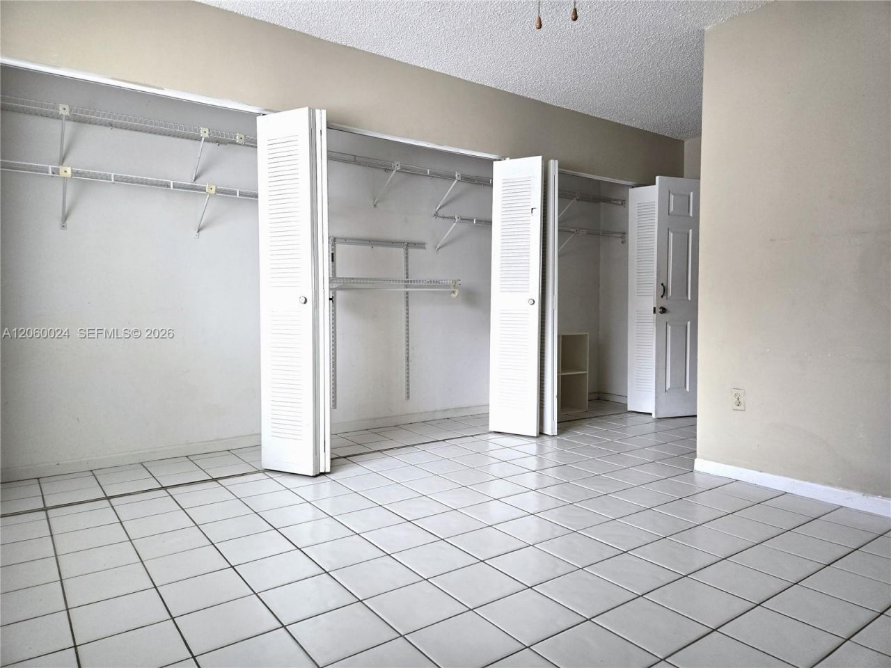 900 SW 104th Ct, Unit B-206, Miami, FL 33174 Photo