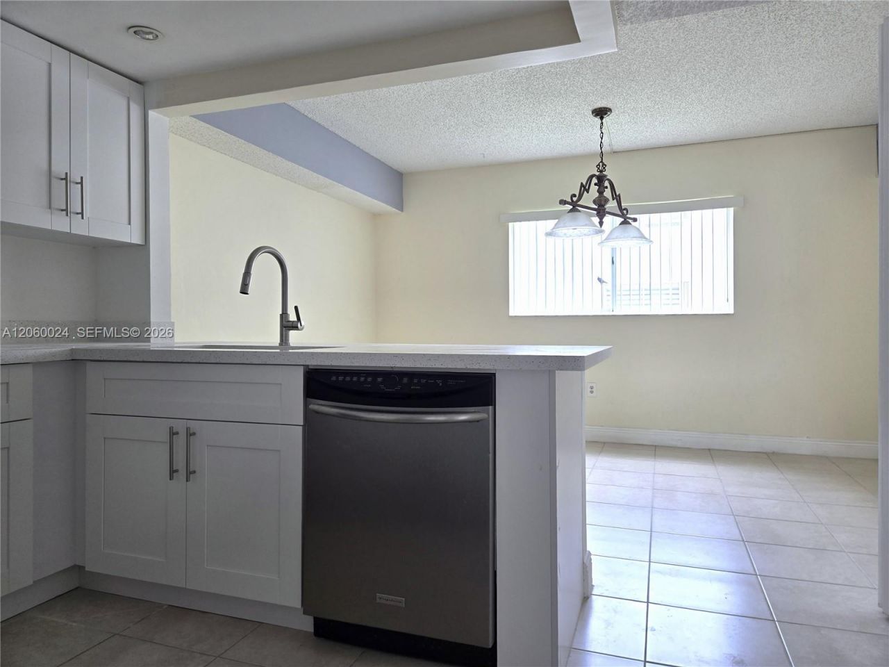 900 SW 104th Ct, Unit B-206, Miami, FL 33174 Photo