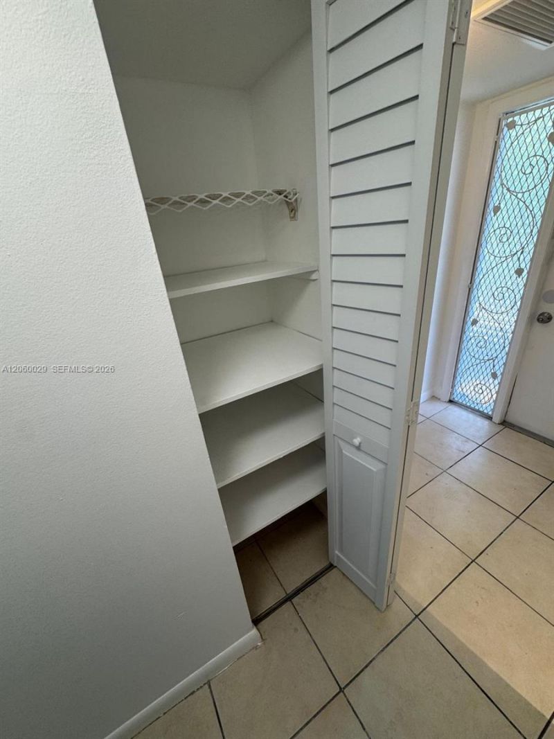 7981 S French Dr, Unit 2-202, Pembroke Pines, FL 33024 Photo