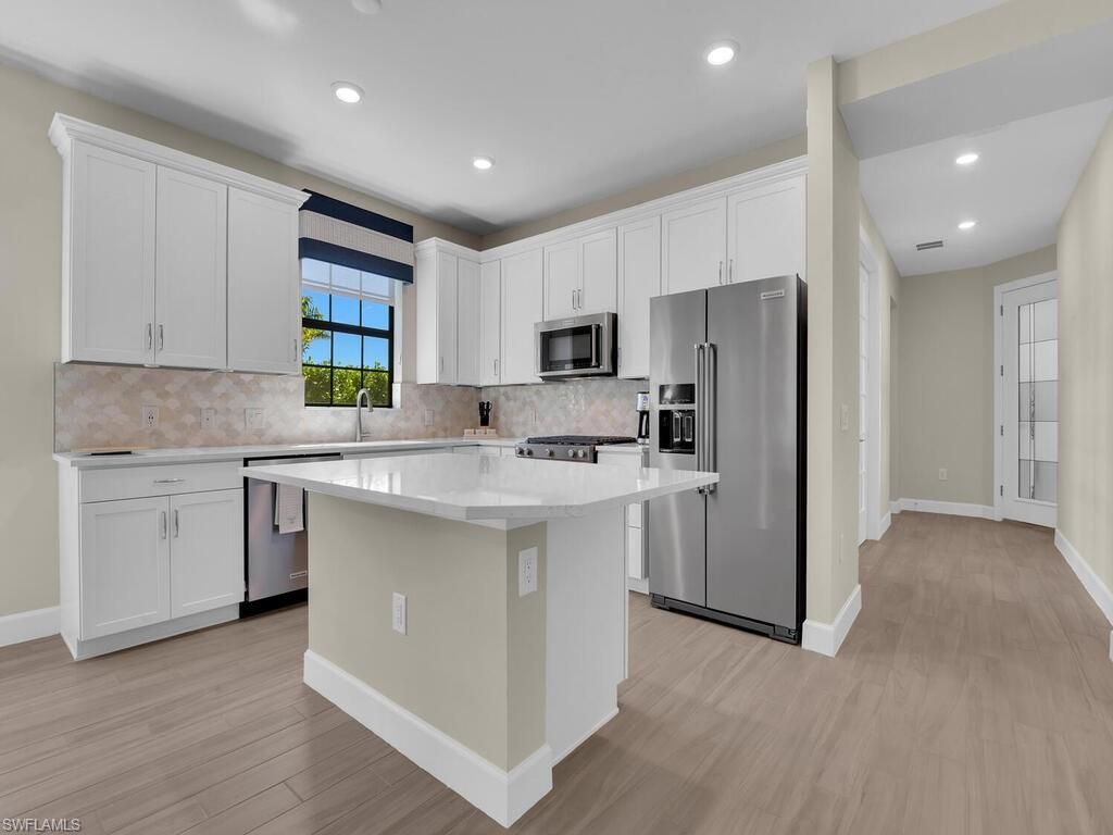11694 Canal Grande Dr , Fort Myers, FL 33913 Photo