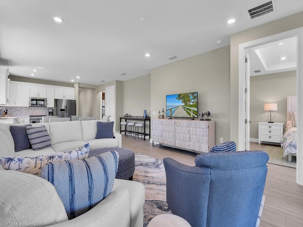 11694 Canal Grande Dr , Fort Myers, FL 33913 Photo