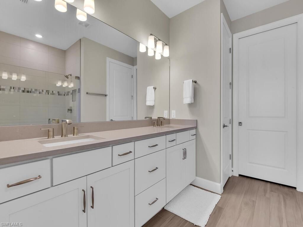 11694 Canal Grande Dr , Fort Myers, FL 33913 Photo
