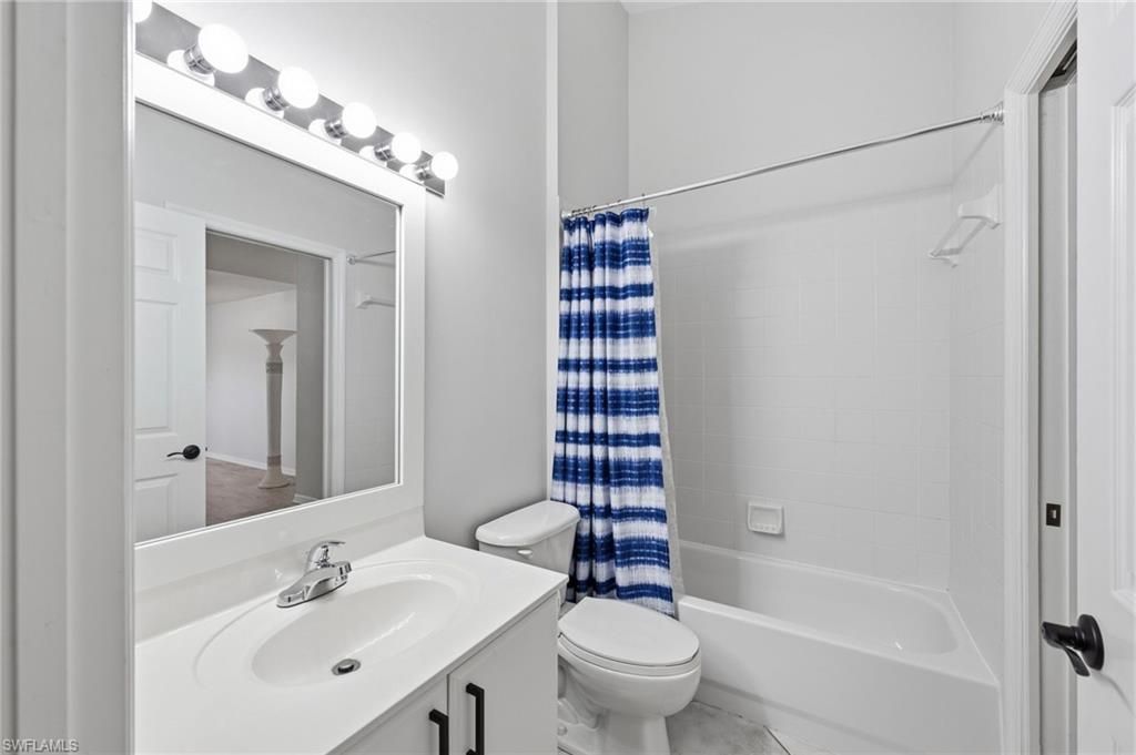 5350 Andover Dr, Unit 202, Naples, FL 34110 Photo