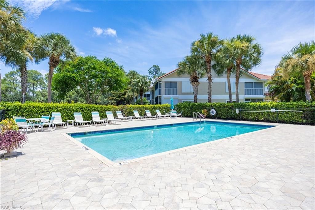 5350 Andover Dr, Unit 202, Naples, FL 34110 Photo