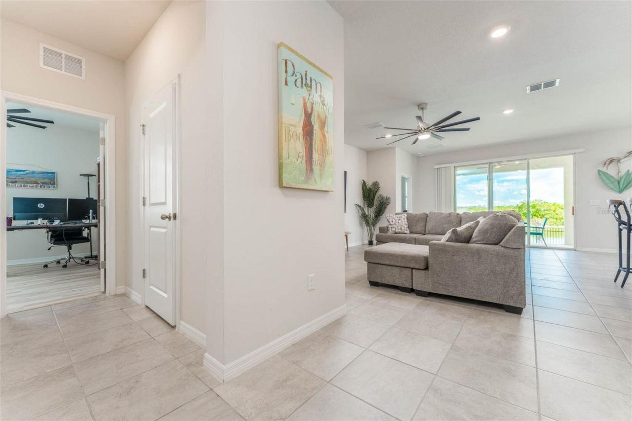3719 Lively Coral Place, Bradenton, FL 34208 Photo