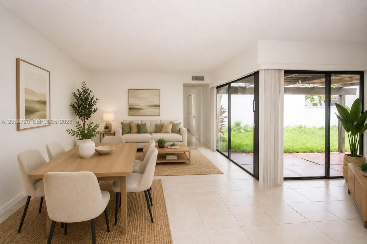 10085 NW 6th Ter, Miami, FL 33172 Photo