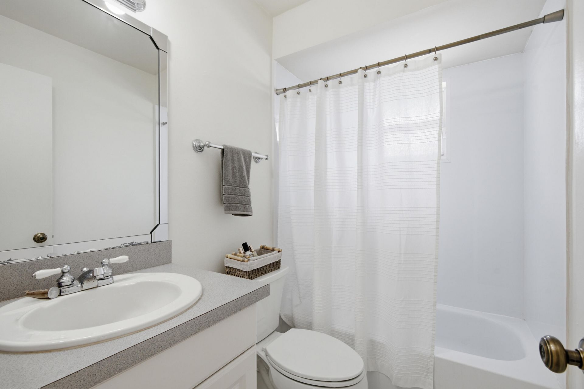 8300 SW 41st Street, Davie, FL 33328 Photo