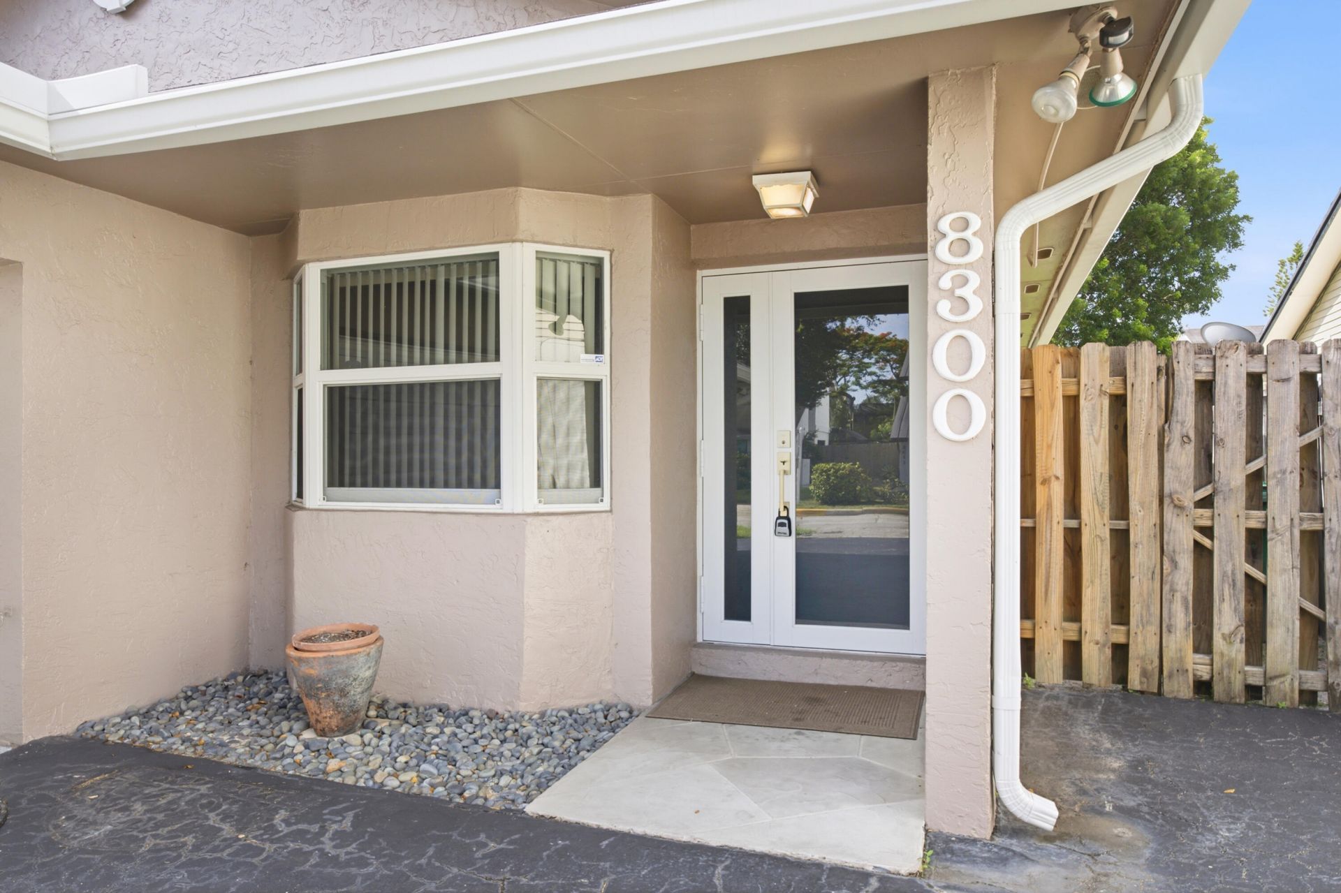 8300 SW 41st Street, Davie, FL 33328 Photo
