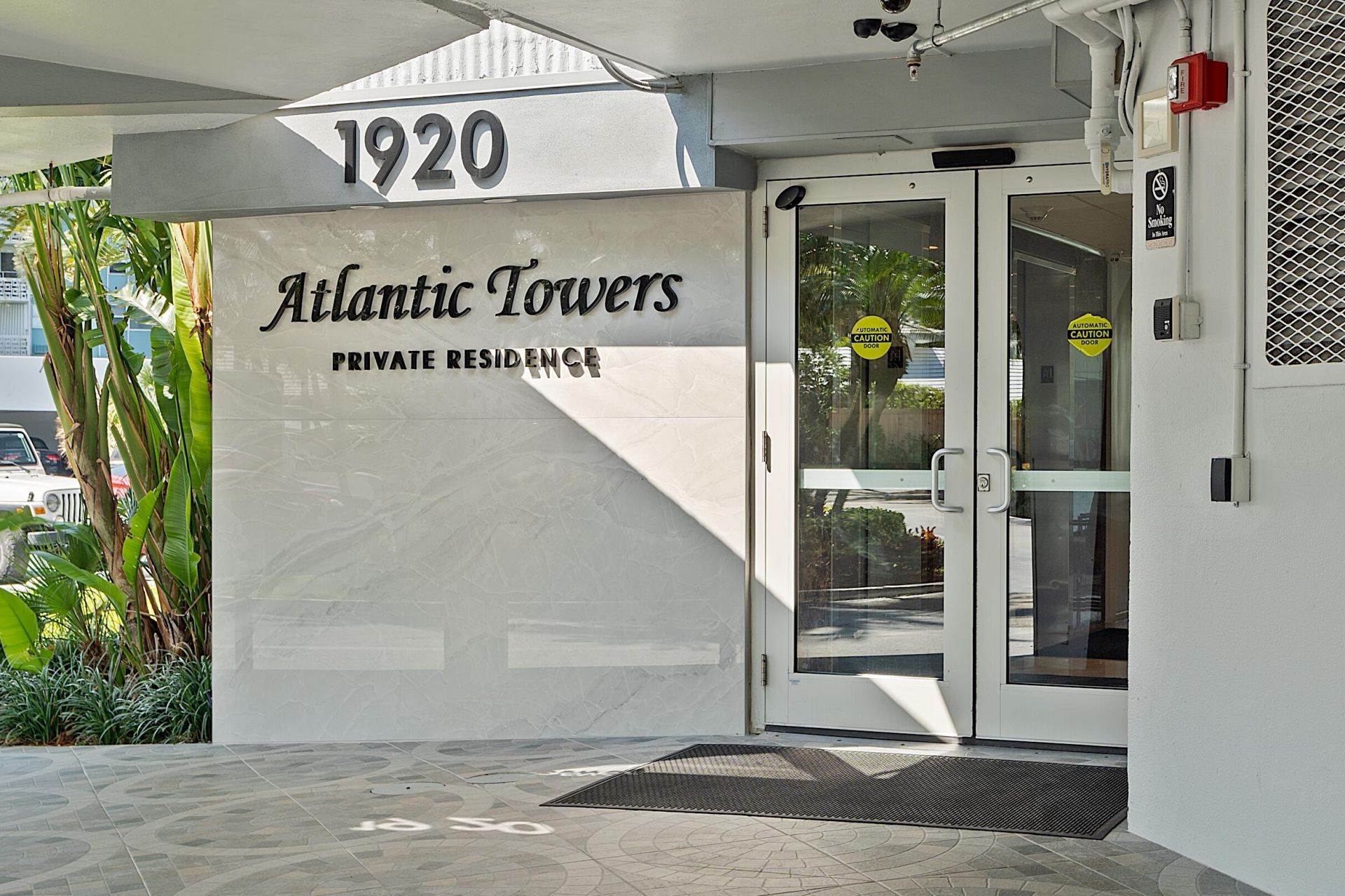 1920 S Ocean Drive, Unit 304, Fort Lauderdale, FL 33316 Photo