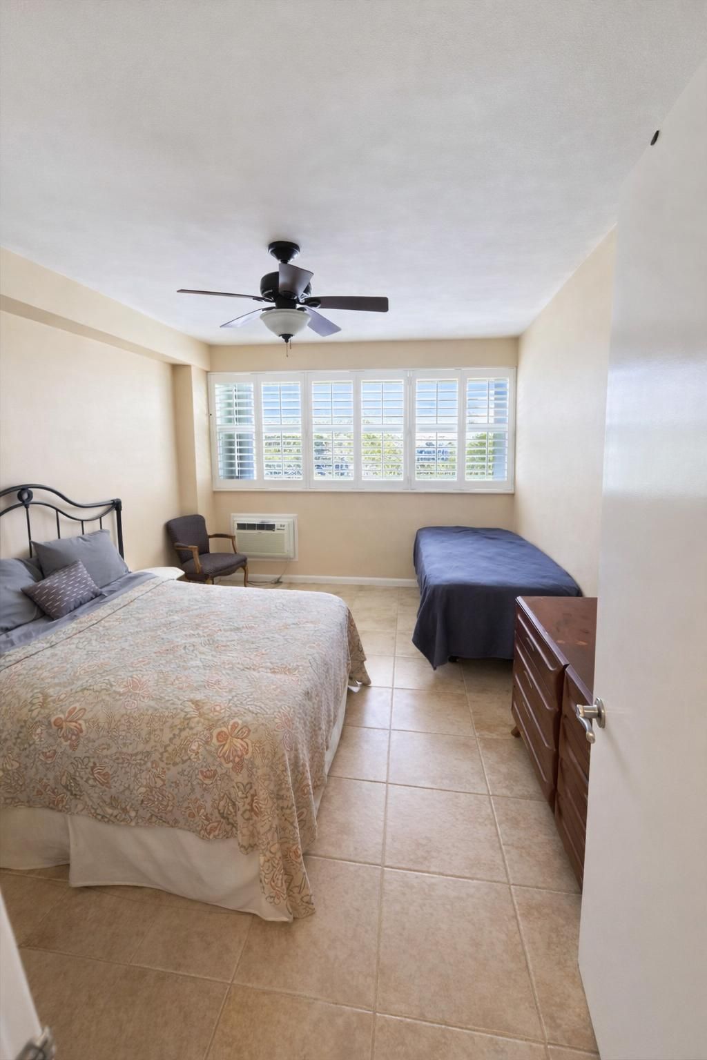 1920 S Ocean Drive, Unit 304, Fort Lauderdale, FL 33316 Photo