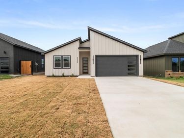5220 Farnsworth Avenue, Fort Worth, TX 76107