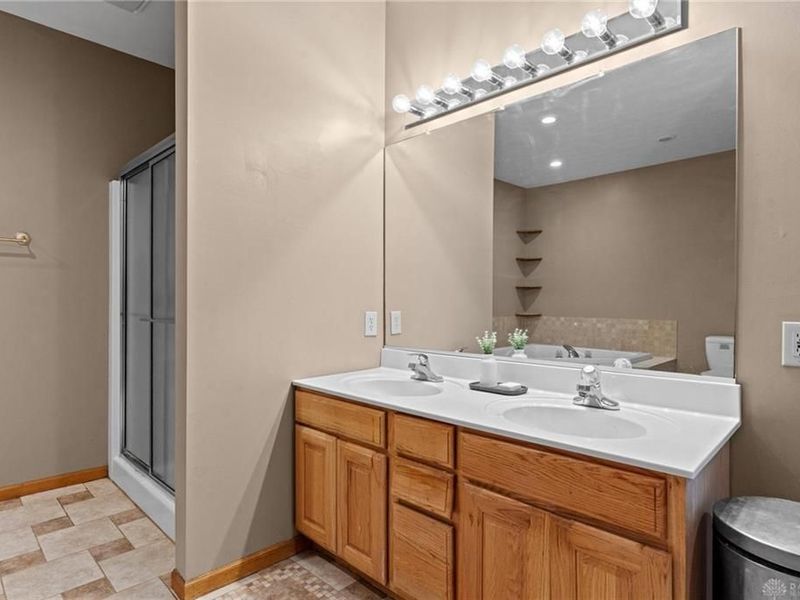 837 Leslie Drive, Wilmington, OH 45177 Photo 45