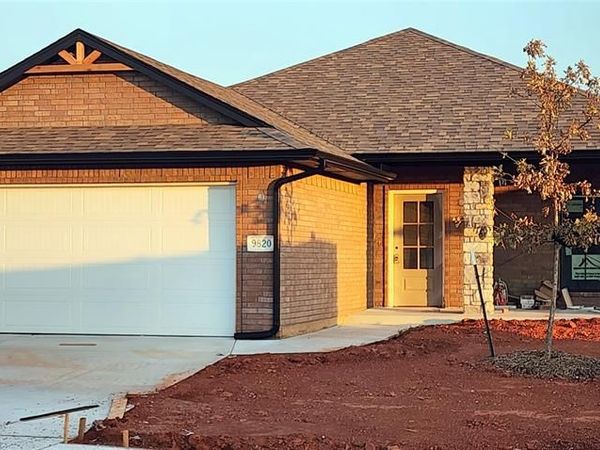 9820 NW 144th Street, Yukon, OK 73099