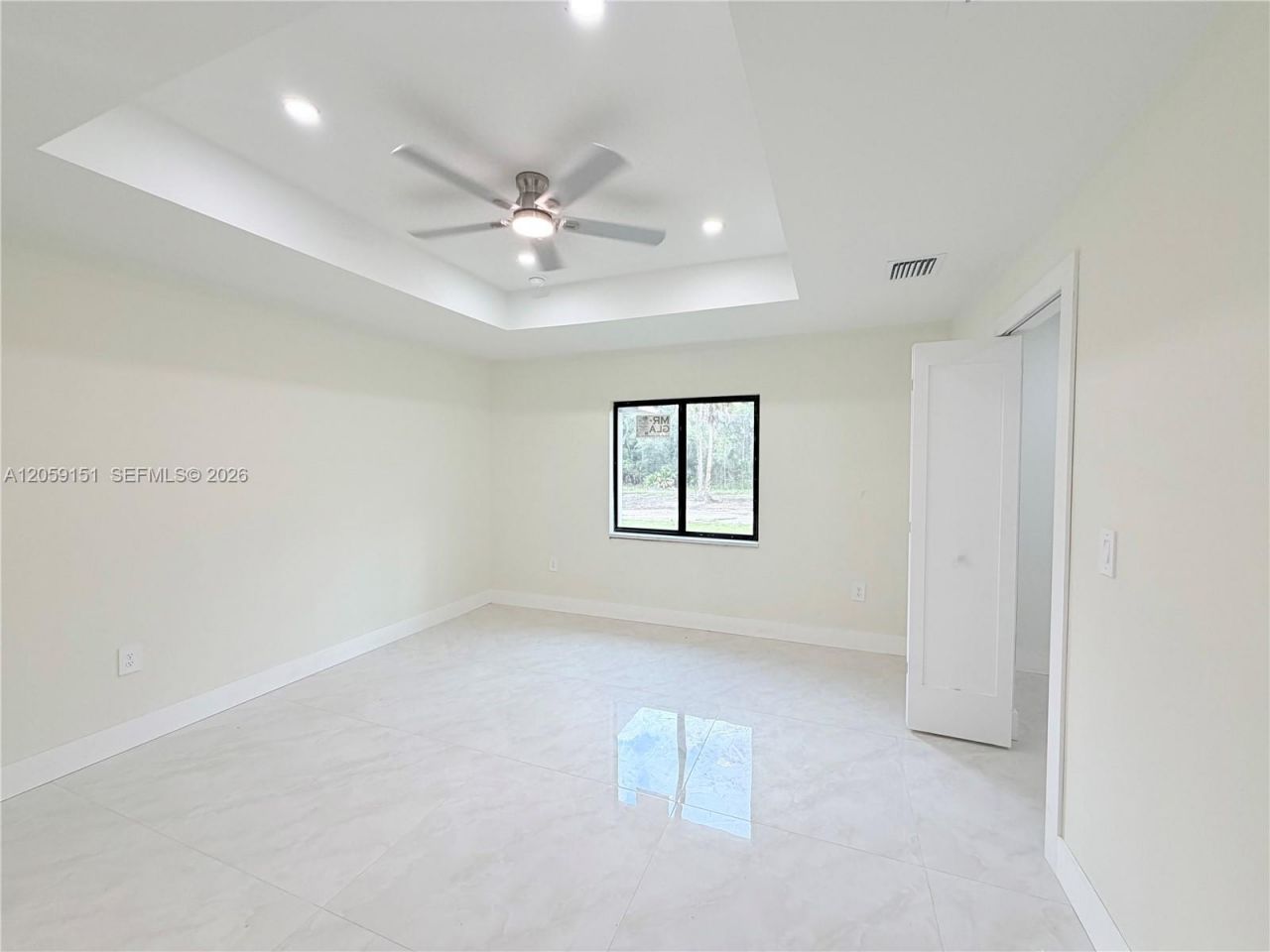 1216 James Ave, Lehigh Acres, FL 33972 Photo