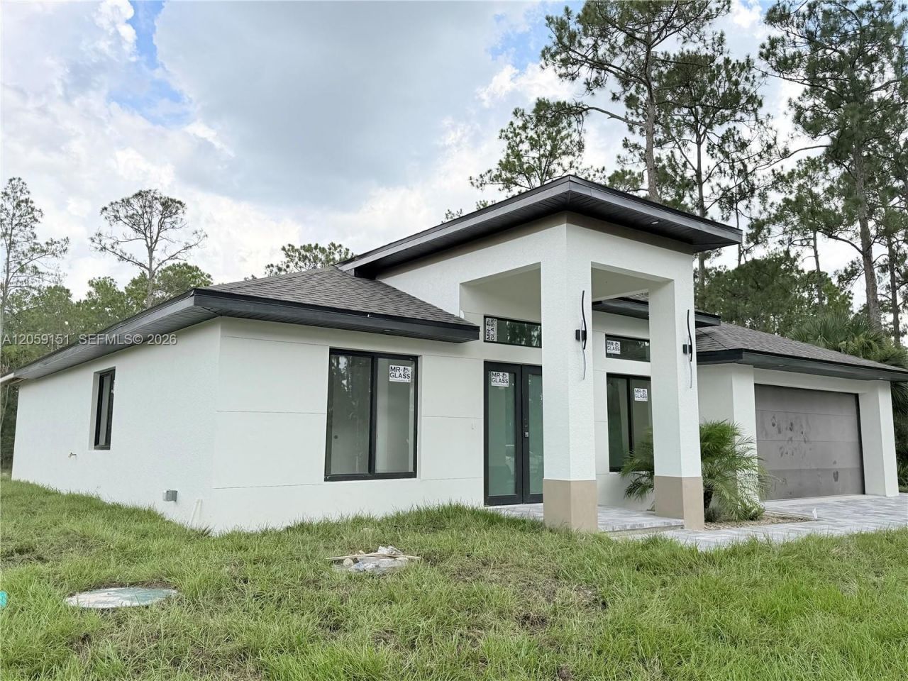 1216 James Ave, Lehigh Acres, FL 33972 Photo