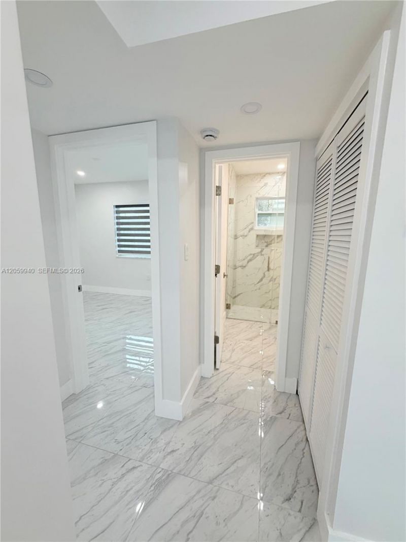 3392 NW 50th St , Unit 3392, Miami, FL 33142 Photo