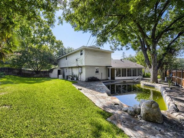 3912 Plantation Drive , Benbrook, TX 76116