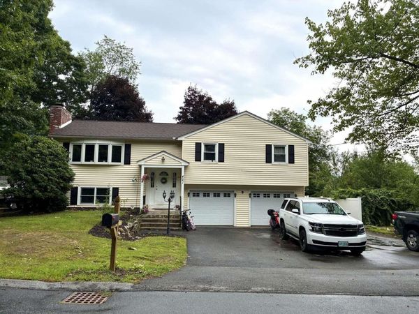 421 Pleasant Street, Laconia, NH 03246