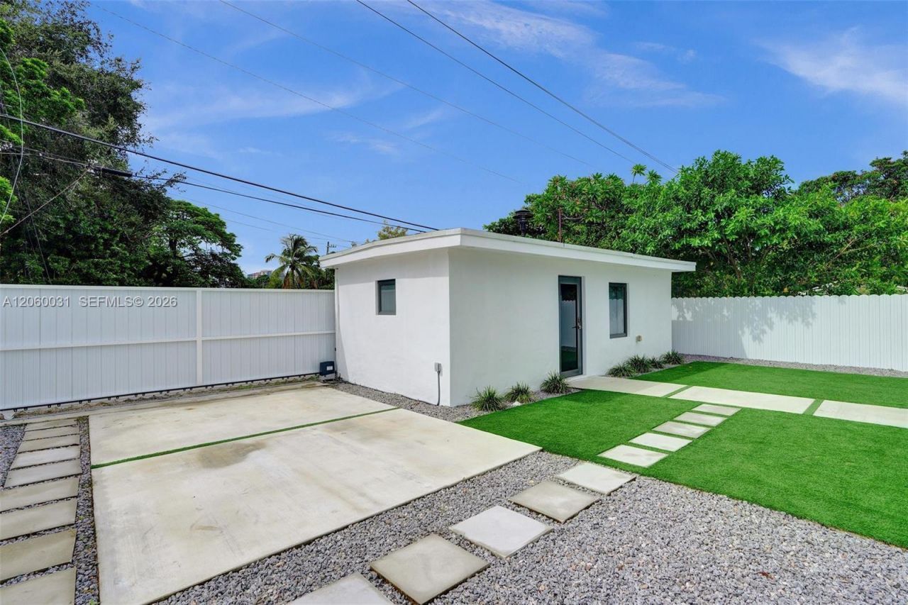 30 NW 41st St , Unit 1, Miami, FL 33127 Photo