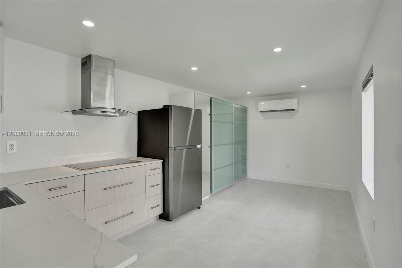 30 NW 41st St , Unit 1, Miami, FL 33127 Photo