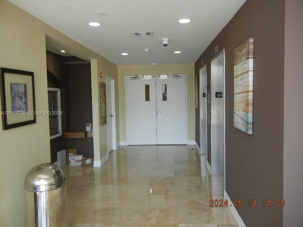 215 SW 42nd Ave, Unit 1007, Miami, FL 33134 Photo